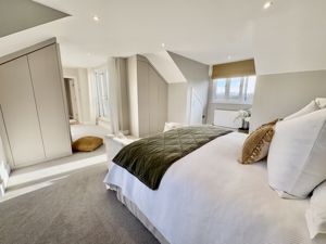 Photo 9- click for photo gallery